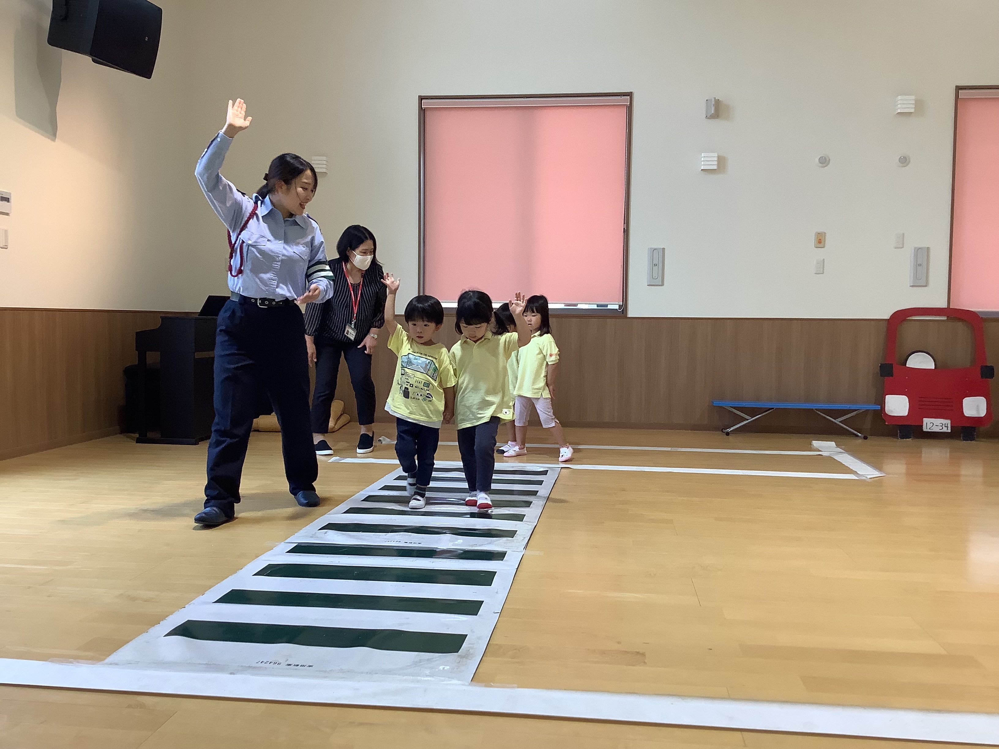 交通安全月2.jpeg